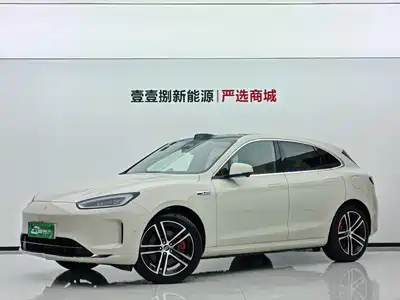 AITO Wenjie M5 2025
