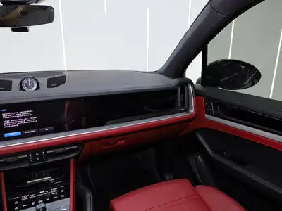 Porsche Cayenne 2024