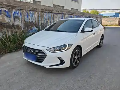Hyundai Elantra 2019