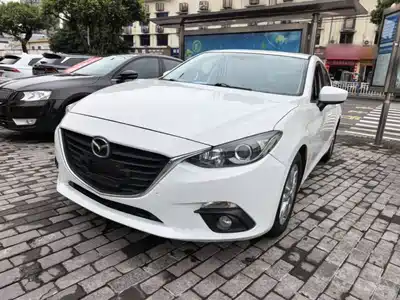 Mazda Mazda3 Axela 2015