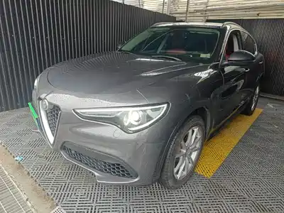 Alfa Romeo Stelvio 2019