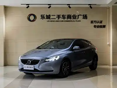 Volvo V40 2017