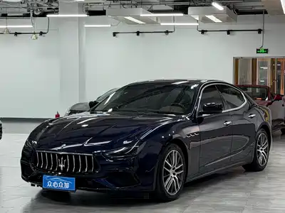 Maserati Ghibli 2015