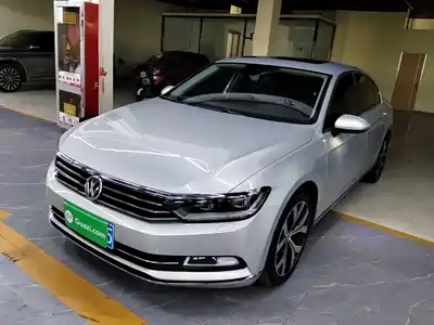 Volkswagen Magotan 2016