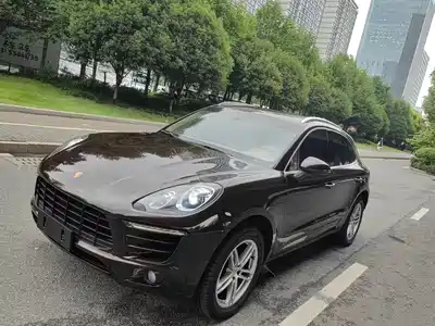 Porsche Macan 2014