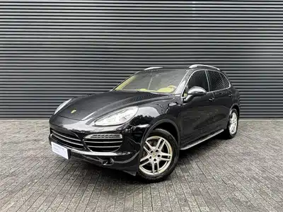 Porsche Cayenne 2014