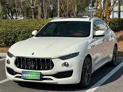 Maserati Levante 2021