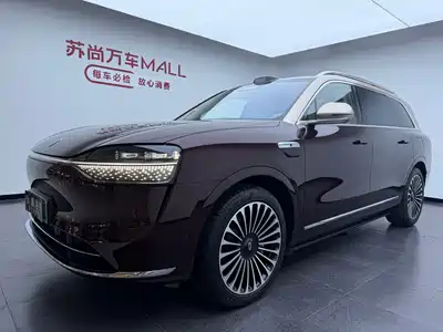 AITO Wenjie M9 2025