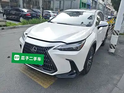 Lexus NX 2022