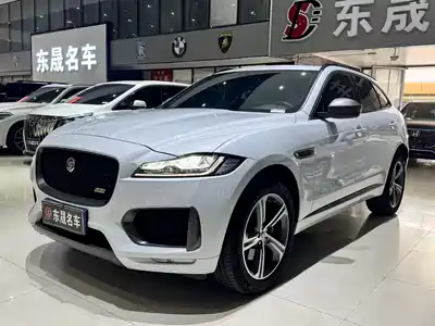 Jaguar F-PACE 2021