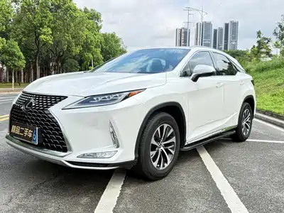 Lexus RX 2021