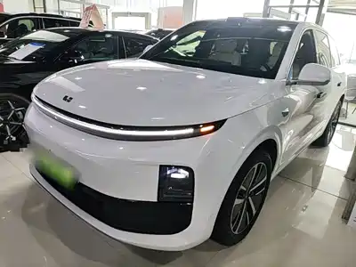 Li Auto L6 2024