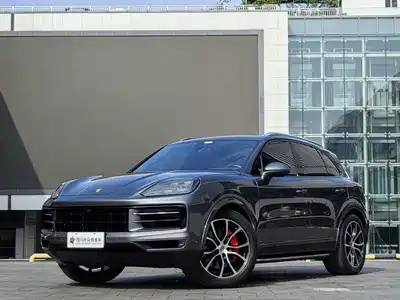 Porsche Cayenne 2023