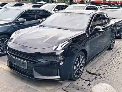 Lynk & Co 03 2021
