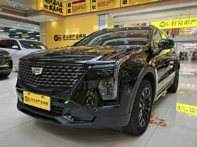 Cadillac XT4 2025