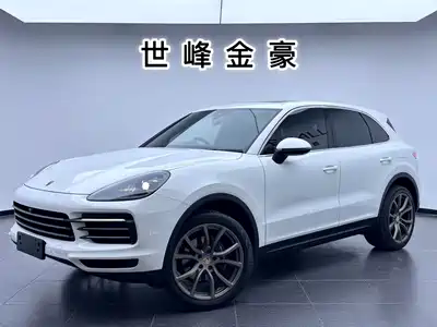 Porsche Cayenne 2021