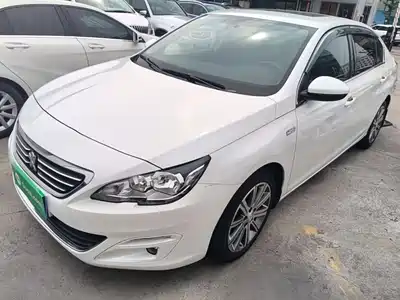 Peugeot 408 2016