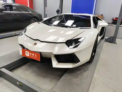 Lamborghini Aventador 2013