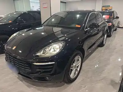 Porsche Macan 2015