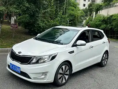 Kia K2 2013