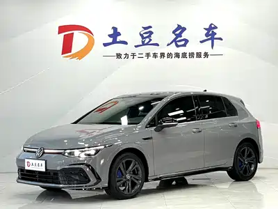 Volkswagen Golf 2022
