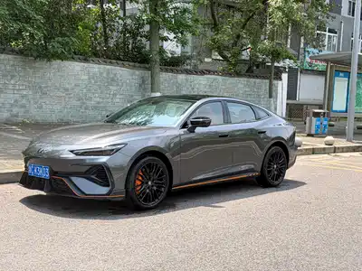 Changan UNI-V 2025