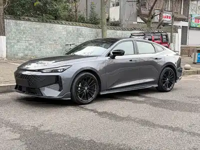 Changan UNI-V 2024