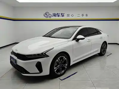 Kia K5 2023