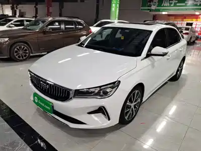 Geely Emgrand 2023