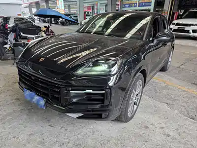 Porsche Cayenne 2024