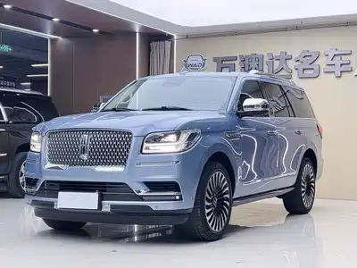 Lincoln Navigator 2021