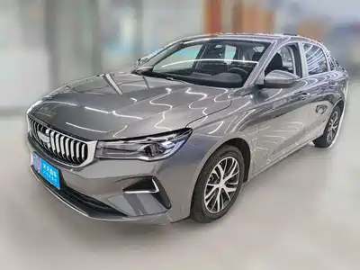 Geely Emgrand 2025