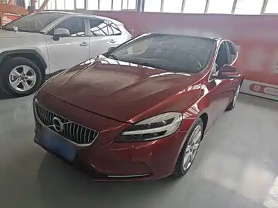 Volvo V40 2016