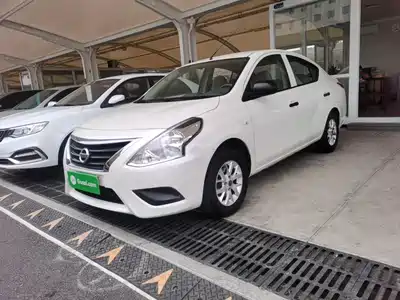 Nissan Sunny 2014