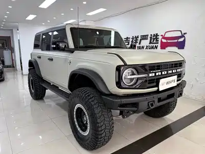 Ford Bronco 2024