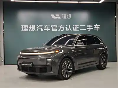 Li Auto L7 2025