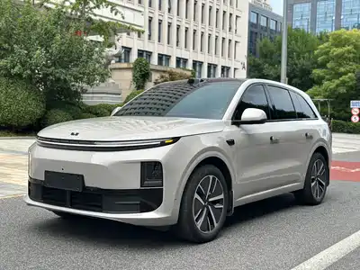 Li Auto L6 2024