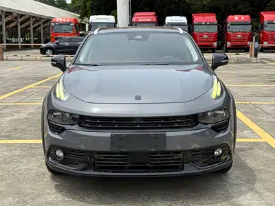 Lynk & Co 02 2020