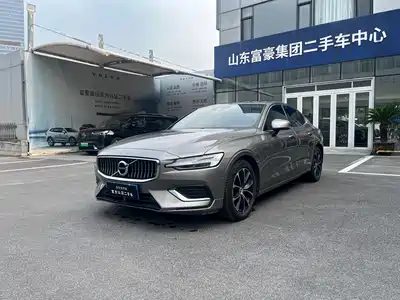 Volvo S60 2021