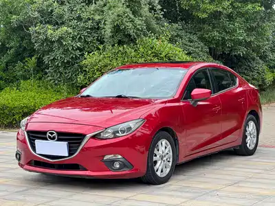 Mazda Mazda3 Axela 2015