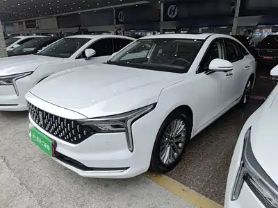 Besturn B70 2024
