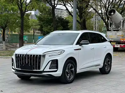 Hongqi HS3 2024
