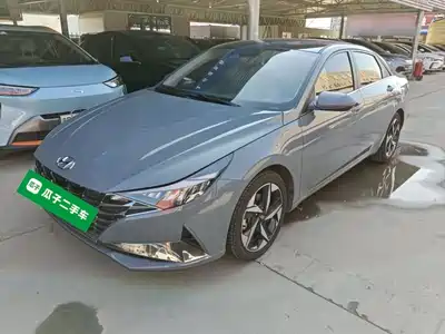Hyundai Elantra 2023