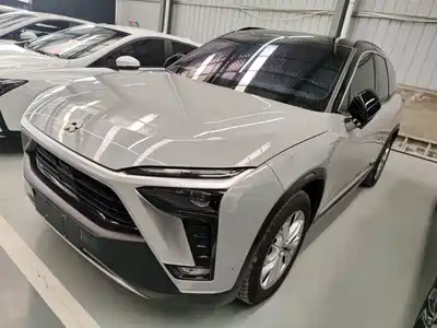 NIO ES8 2022