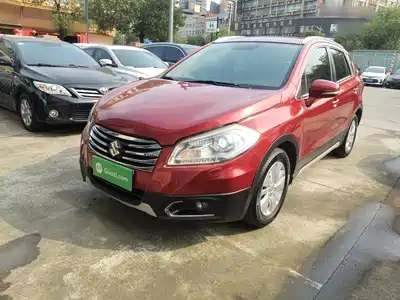 Suzuki SX4 S-Cross 2014
