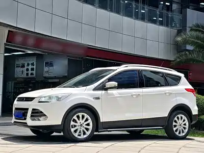 Ford Kuga 2016