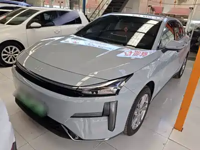 Geely Galaxy L6 2025