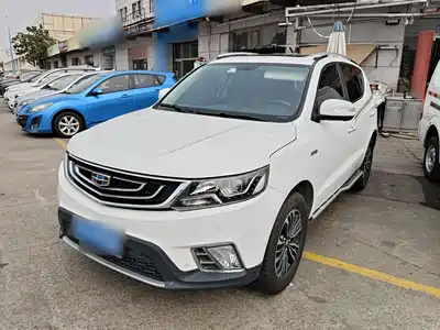 Geely Emgrand X6 2017