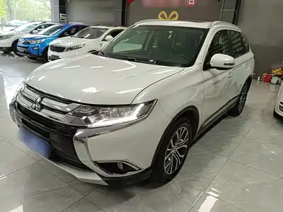 Mitsubishi Outlander 2017