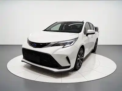 Toyota Granvia 2023